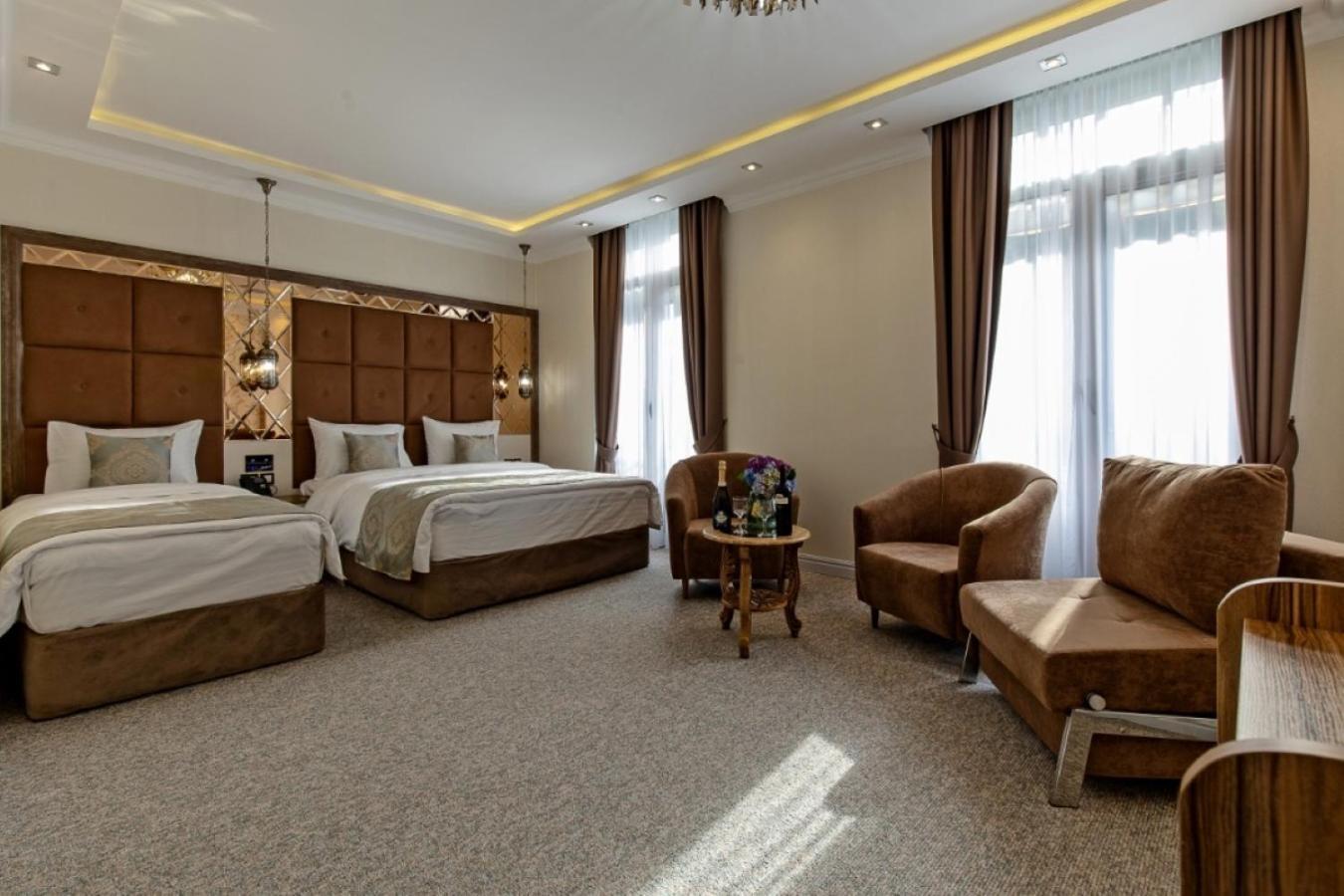 Hotel Aqua Freedom Тбилиси Екстериор снимка