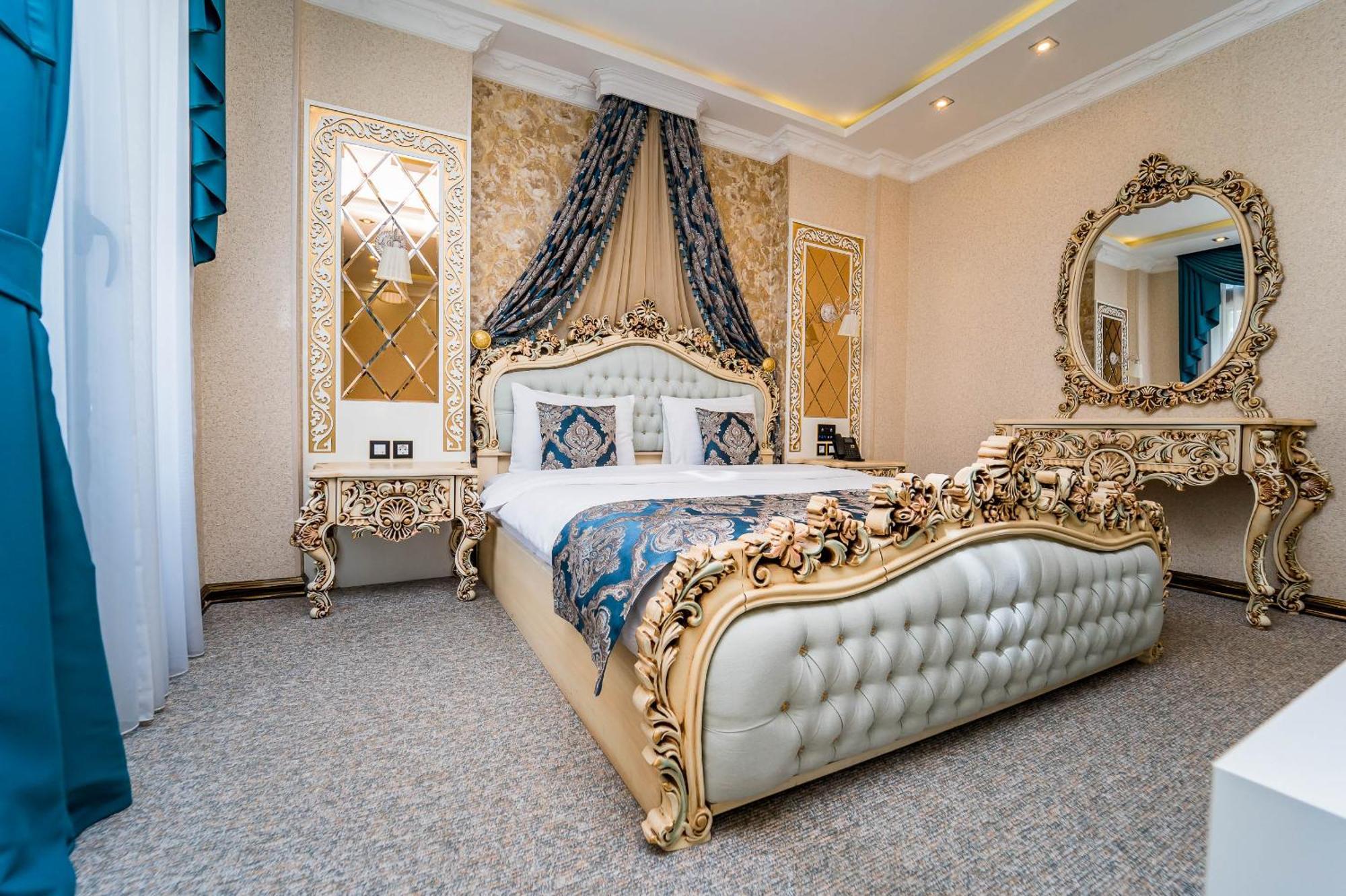 Hotel Aqua Freedom Тбилиси Екстериор снимка