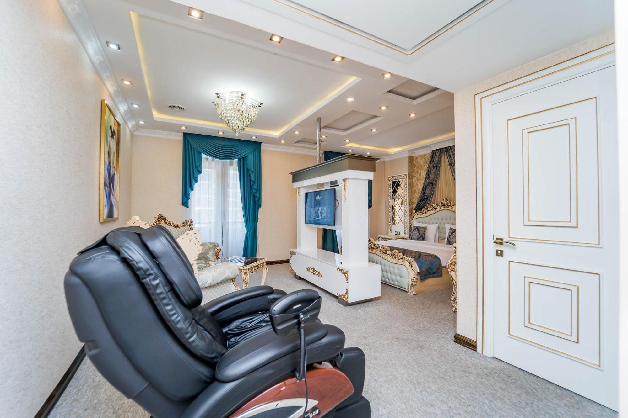 Hotel Aqua Freedom Тбилиси Екстериор снимка