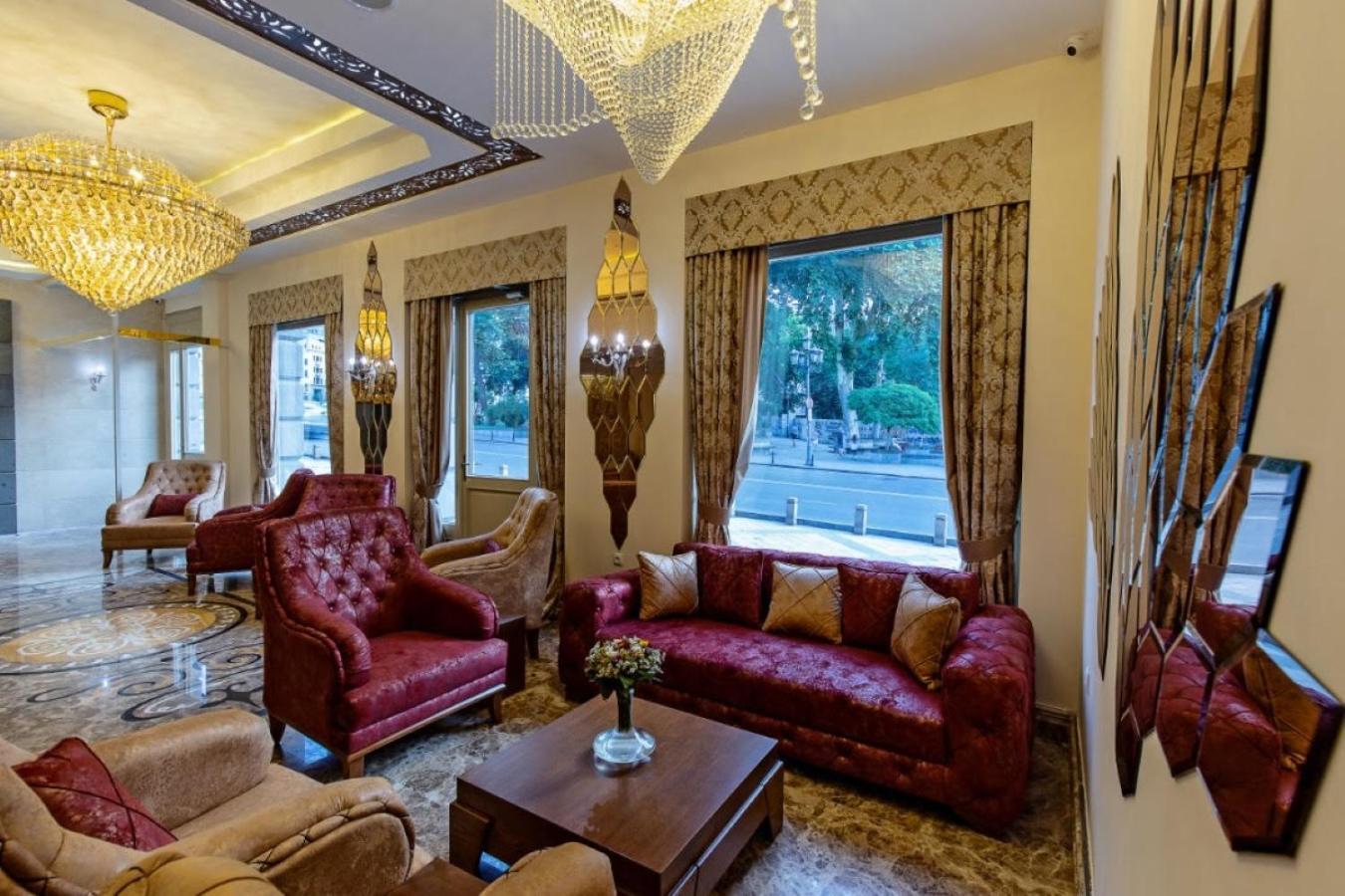 Hotel Aqua Freedom Тбилиси Екстериор снимка