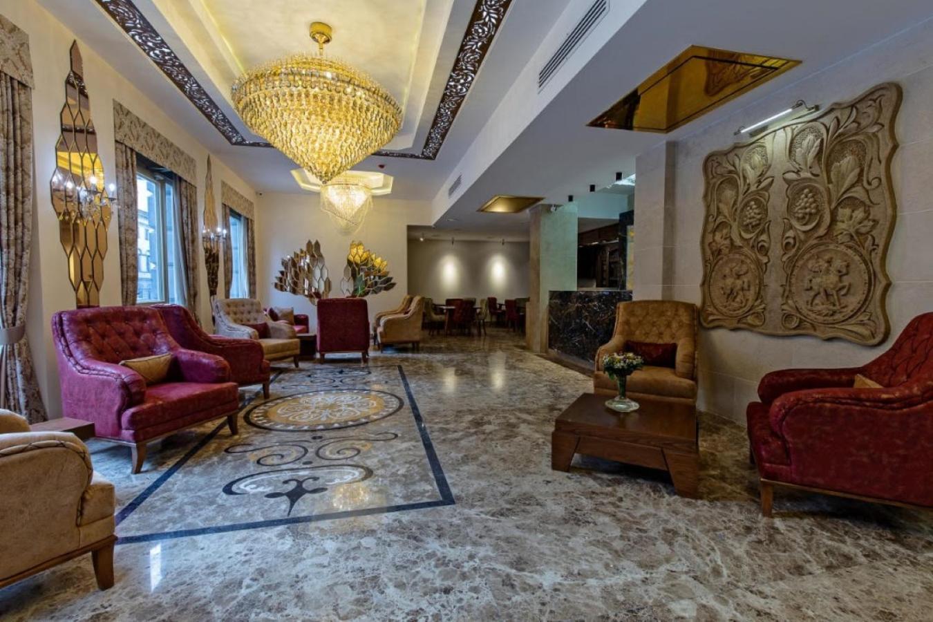 Hotel Aqua Freedom Тбилиси Екстериор снимка