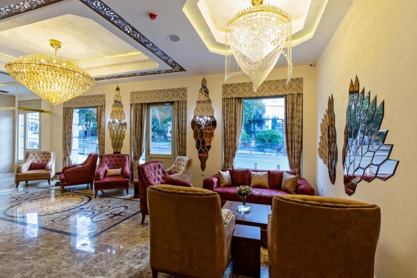 Hotel Aqua Freedom Тбилиси Екстериор снимка